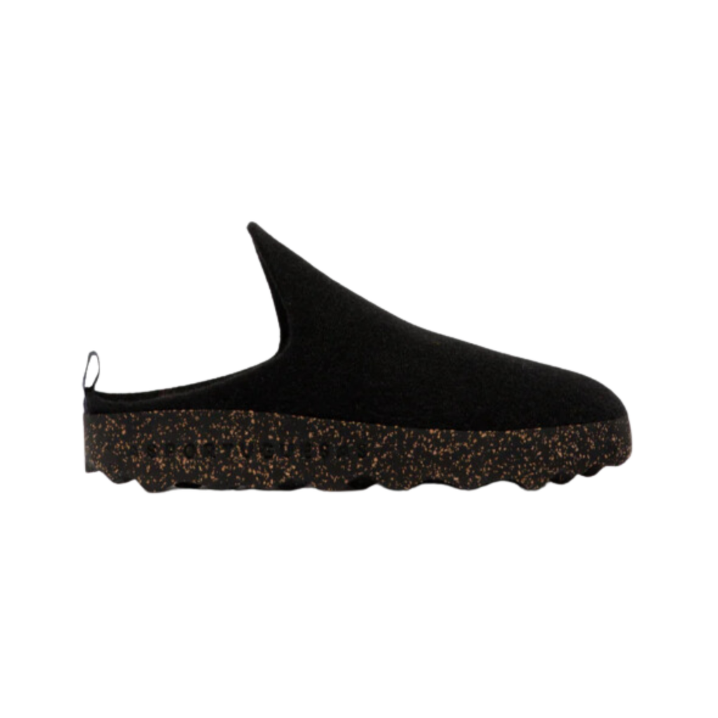 Asportuguesas Women’s Come Slip-On Shoe in Black featuring a minimalist casual slip-on design, sustainable wool blend upper, elastic side panels, removable cushioned footbed, and lightweight cork rubber outsole for everyday comfort and support.