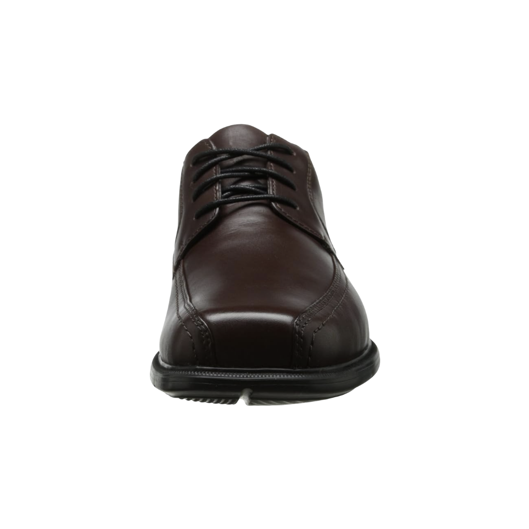 Front view of the Dunham Men’s Douglas Bike Front Oxford in Brown showcasing the full-grain leather upper, modern bike-toe design, secure lace-up closure, roomy toe area, and polished styling suitable for professional, formal, and everyday wear.
