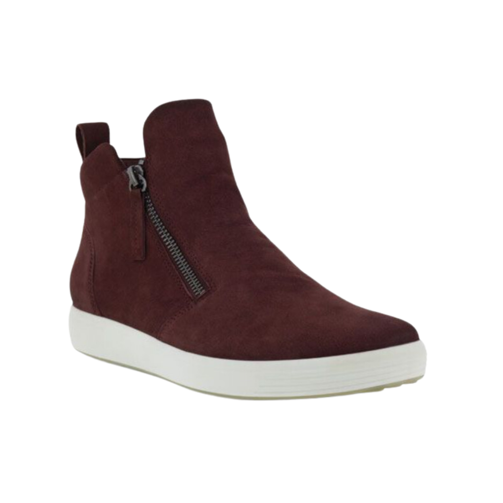 ECCO Women’s Soft 7 Zip Bootie in Andorra featuring a rich nubuck upper, convenient side zippers, FLUIDFORM™ Direct Comfort Technology, anatomically designed last, removable leather-covered insole, and durable PU/TPU outsole for lightweight, supportive everyday comfort.