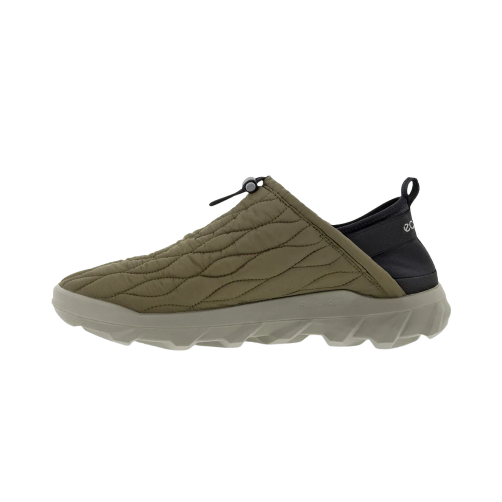 ECCO MX Q-Slip in Tarmac featuring a stretch textile upper, QUICK FIT™ slip-on construction, elastic collar, heel tab, FLUIDFORM™ Direct Comfort Technology, removable orthotic-friendly insole, and motocross-inspired rubber outsole designed for hands-free convenience, cushioning, and versatile traction.