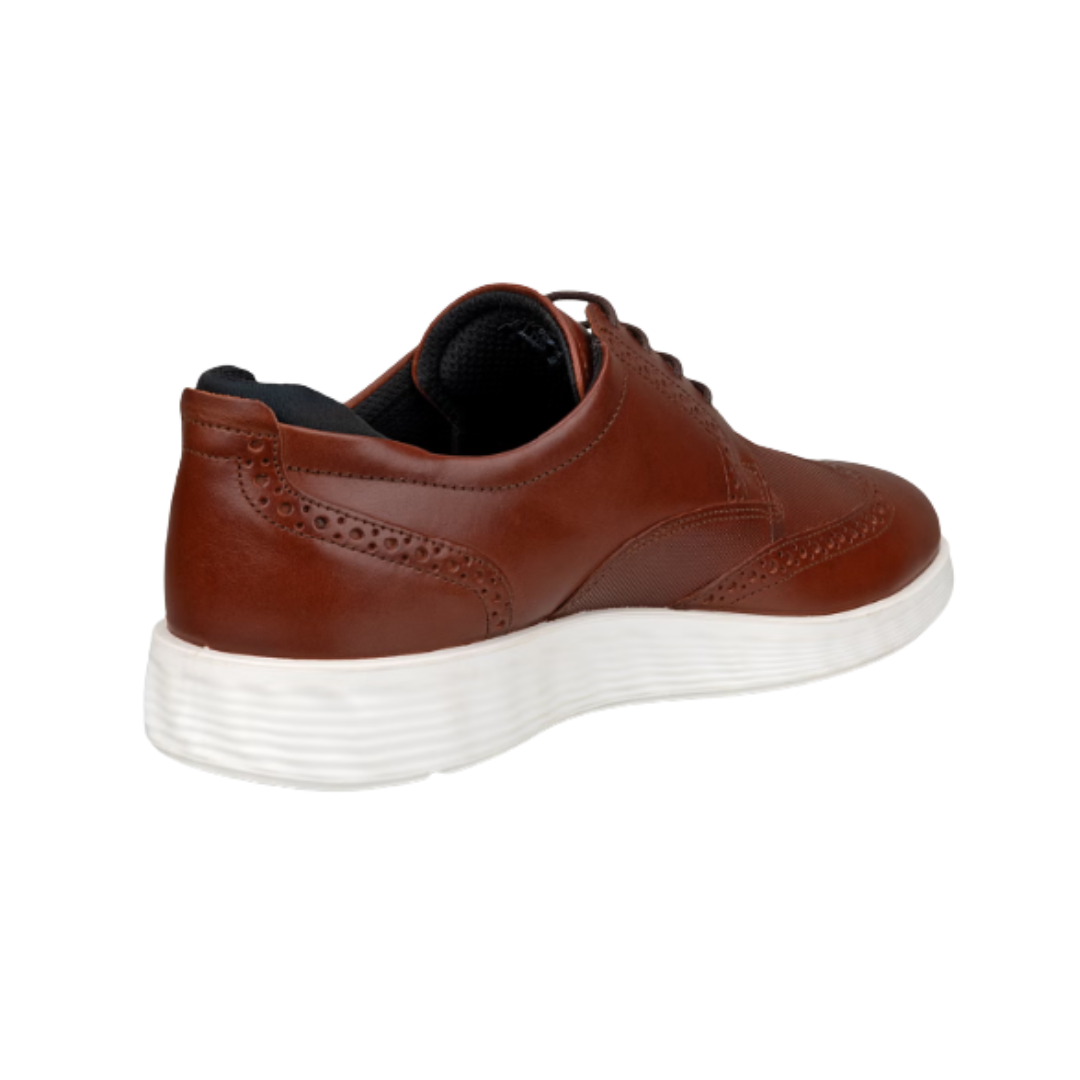Back heel view of the ECCO S Lite Hybrid Brogue in Cognac highlighting the supportive heel construction, cushioned FLUIDFORM™ sole, textile lining, and lightweight PU outsole designed to provide stability, shock absorption, and comfortable support during extended wear.