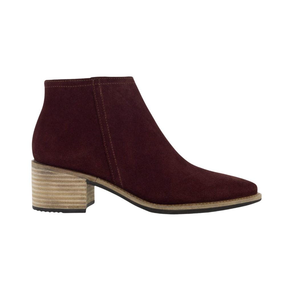 ECCO Women’s Shape 35 Sartorelle Ankle Boot in Andorra featuring a premium burgundy suede upper, side zip closure, ECCO SHAPE Technology, FLUIDFORM™ Direct Comfort Technology, removable orthotic-friendly insole, 35mm stacked heel, and breathable textile lining for refined style and supportive comfort.