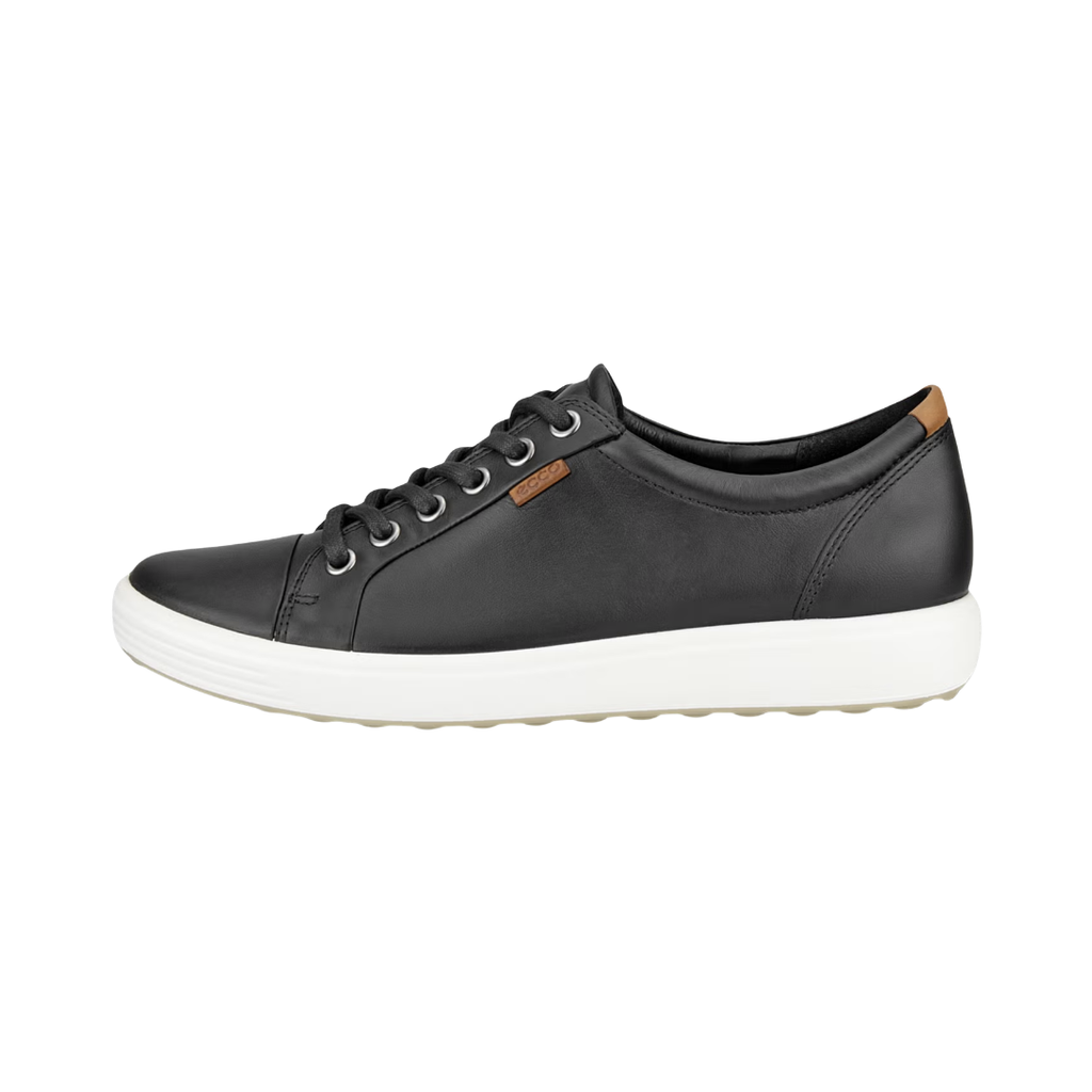 ECCO Women’s Soft 7 Sneaker in Black featuring a premium leather upper, full lace-up closure, FLUIDFORM™ Direct Comfort Technology, removable leather-covered insole, breathable textile lining, and durable PU/TPU outsole designed for clean Scandinavian style and supportive everyday comfort.