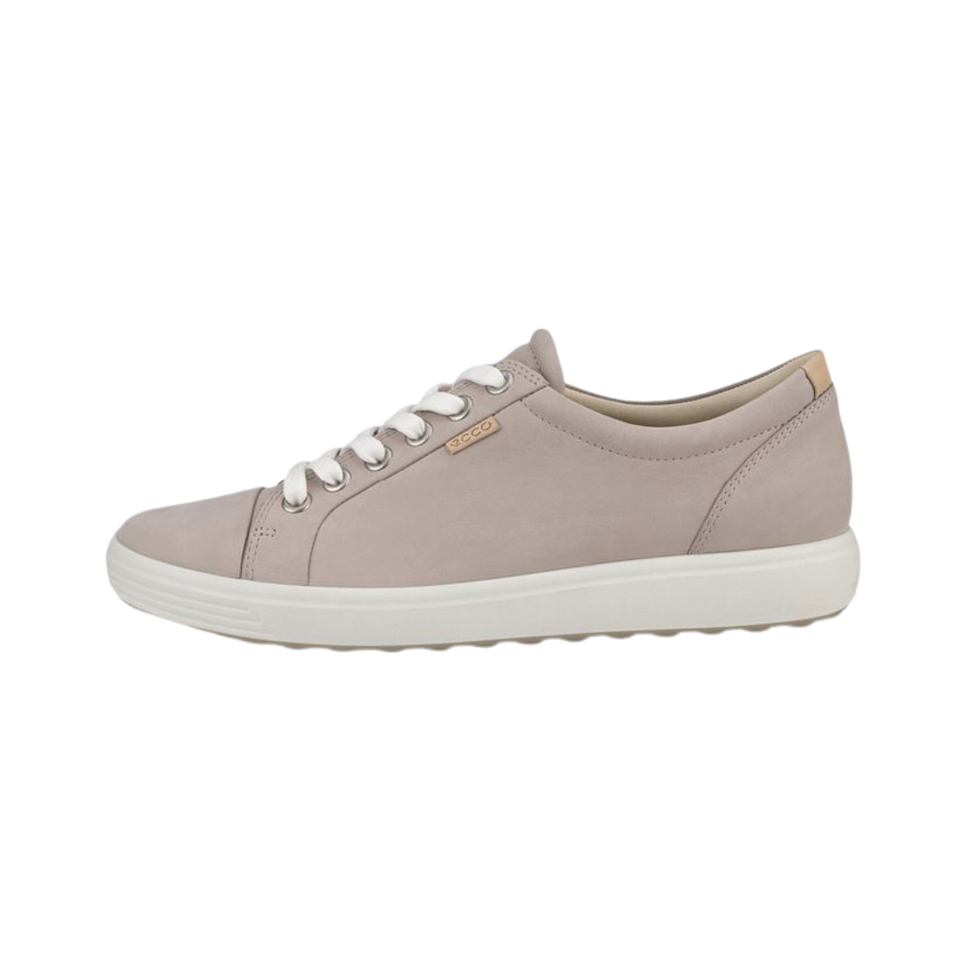 ECCO Women’s Soft 7 Sneaker in Grey Rose featuring a premium nubuck leather upper, full lace-up closure, FLUIDFORM™ Direct Comfort Technology, removable leather-covered insole, breathable textile lining, and durable PU/TPU outsole designed for minimalist style and supportive everyday comfort.