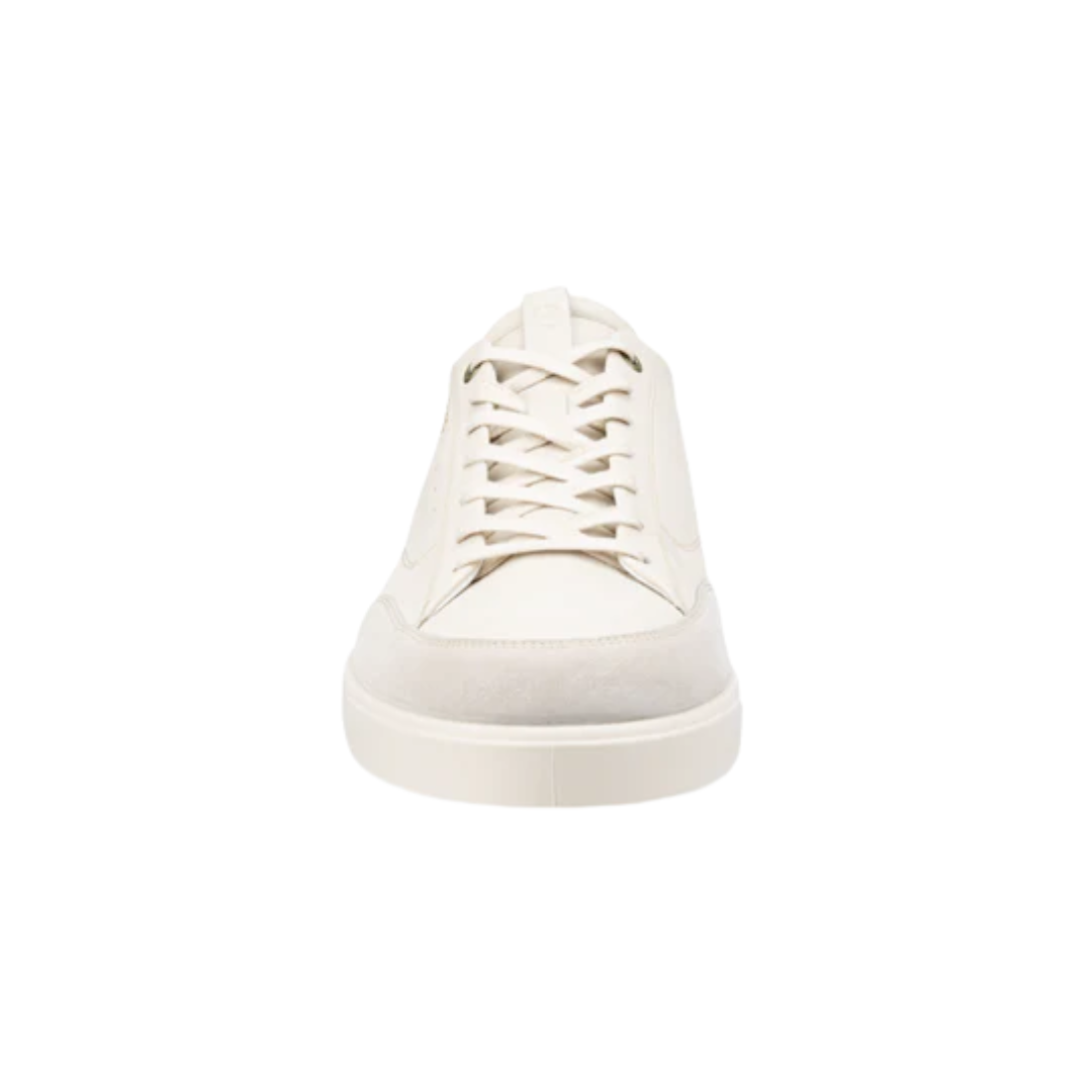 Front view of the ECCO Men’s Street Lite Luxe in Limestone/Nutmeg Brown, emphasizing the classic lace-up design, breathable upper construction, and roomy forefoot for natural movement.