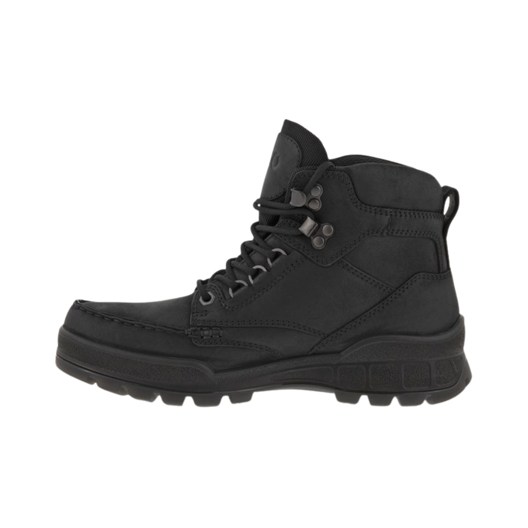ECCO Track 25 Boot in Black featuring a premium oiled leather upper, GORE-TEX® waterproof membrane, FLUIDFORM™ Direct Comfort Technology, padded collar and tongue, removable insole, and durable PU/TPU outsole designed for rugged performance and all-day comfort.