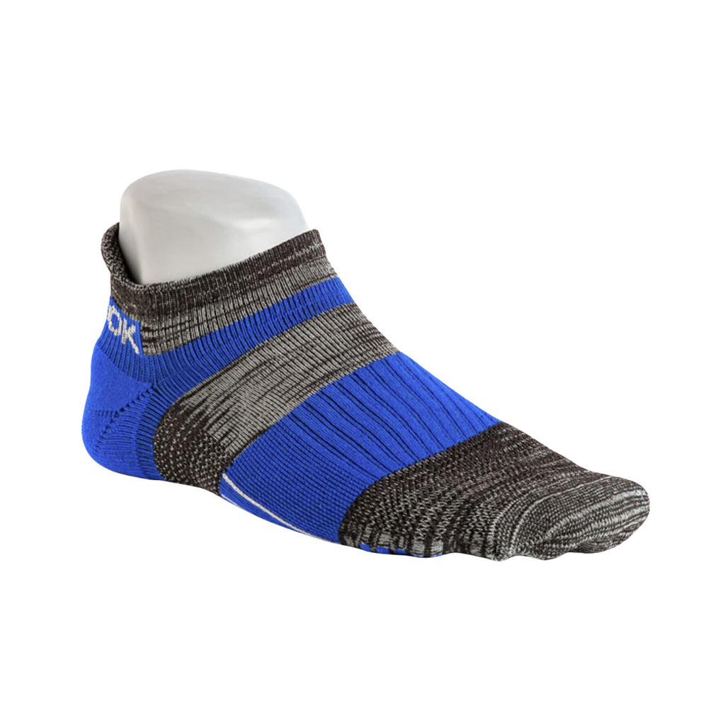 FitSok Q5 No-Show Sock in the Charcoal Pack Blue Sock featuring targeted cushioning, Flowtek moisture-management channels, arch support, seamless toe construction, and durable performance fabric for workouts and everyday wear.