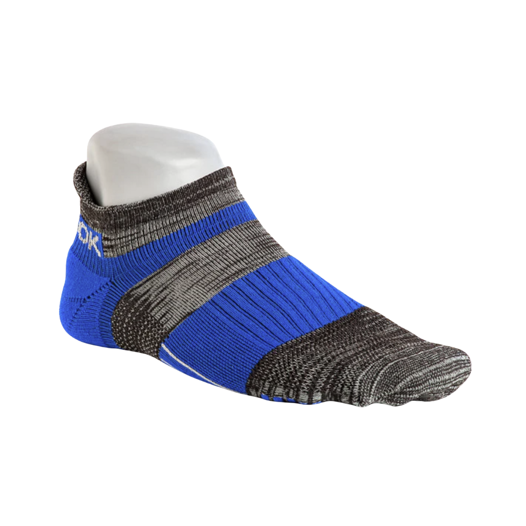 FitSok Q5 No-Show Sock in the Charcoal Pack Blue Sock featuring targeted cushioning, Flowtek moisture-management channels, arch support, seamless toe construction, and durable performance fabric for workouts and everyday wear.