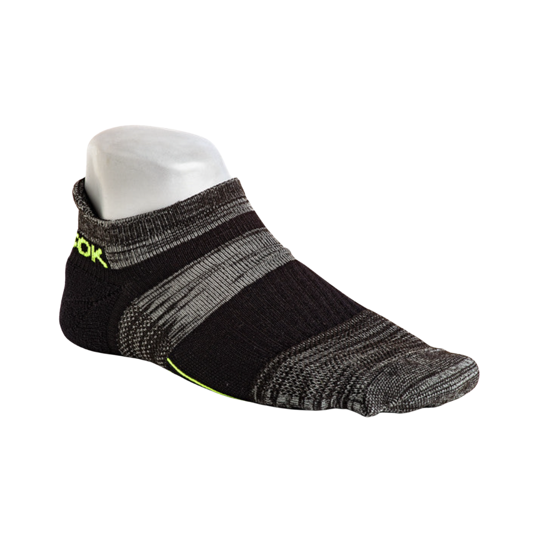 FitSok Q5 No-Show Sock in the Charcoal Pack Black Sock featuring targeted cushioning, Flowtek moisture-management channels, arch support, seamless toe construction, and durable performance fabric for workouts and everyday wear.