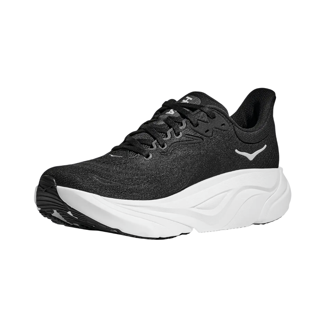 Men's Arahi 8 - Black/White *Special Ordered*