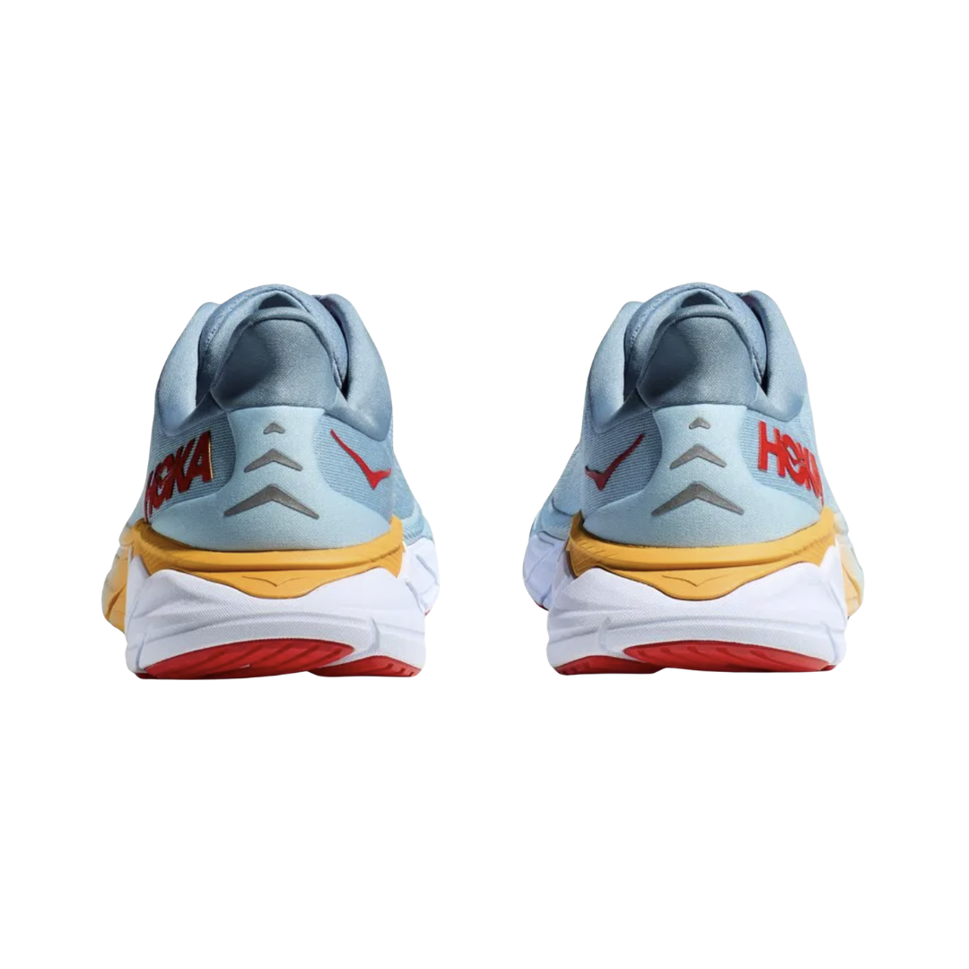Heel view of the HOKA Men’s Arahi 6 in Summer Song/Mountain Spring, highlighting the structured heel counter and plush heel collar designed to enhance rearfoot stability and comfort.