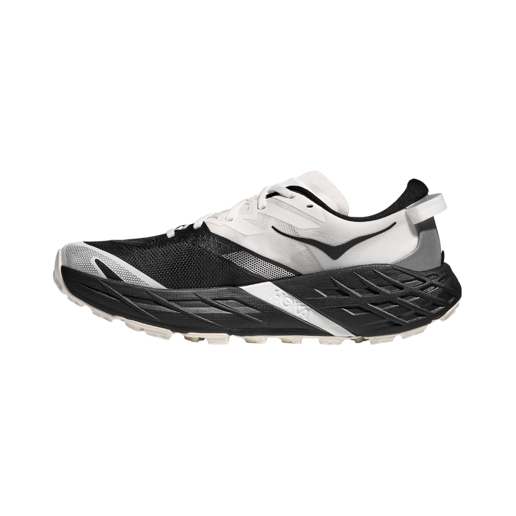 Women's Speedgoat 7 - Black/White *Special Ordered*