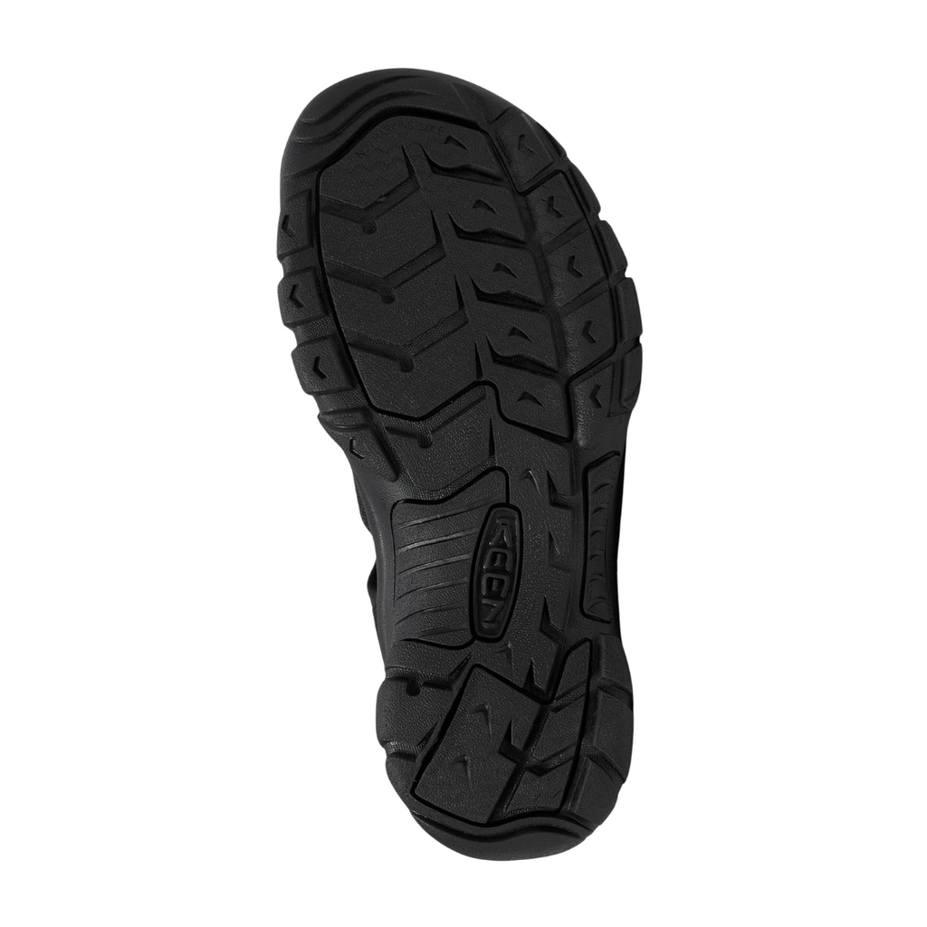 Bottom view of the Men’s Keen Newport H2 in Triple Black, showcasing the non-marking rubber outsole with razor siping for superior wet and dry traction.