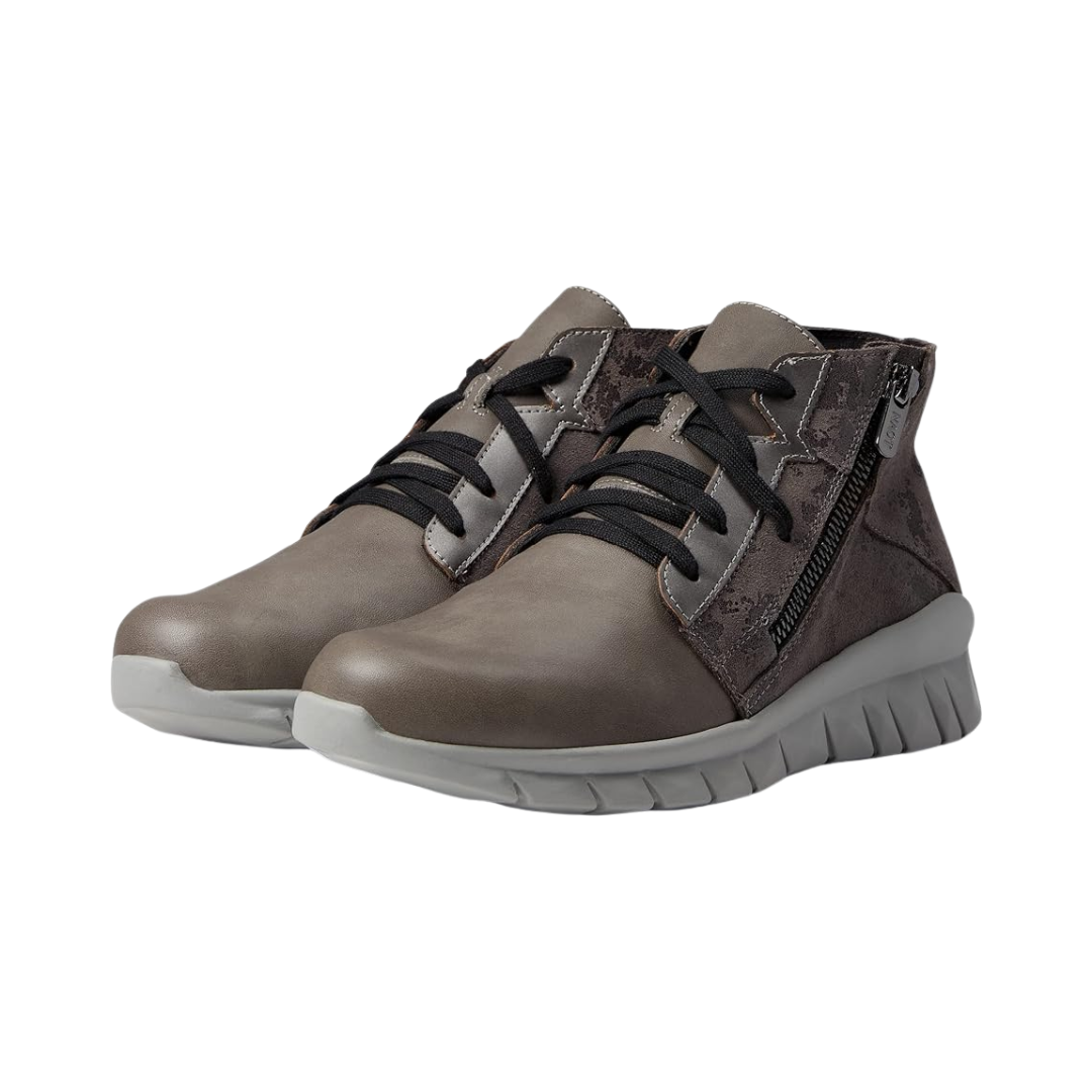 Side view of the Women’s Naot Polaris in Foggy Gray/Gray Marble, highlighting the lace-up design, outside zipper, and padded heel cup for comfort and easy wear.