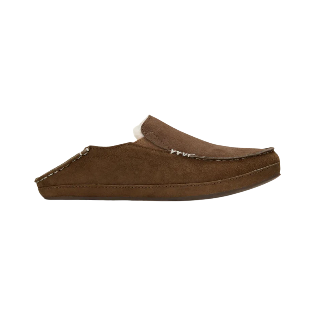 Side view of the Women’s Olukai Nohea Slipper in Ray, highlighting the genuine nubuck leather upper, soft shearling lining, and cushioned dual-density PU footbed.